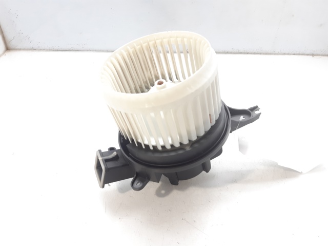 Precio del repuesto Ventilador interior 500  hatchback