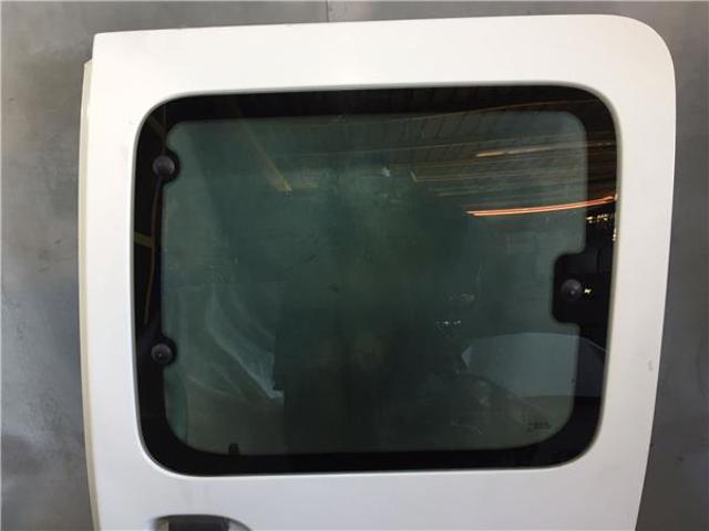 7751468943 Puerta trasera izquierda de furgón de doble hoja  en stock Granada