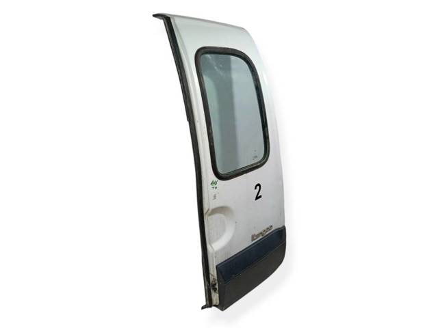 RENAULT 7751468944 Puerta trasera derecha batiente de furgoneta  disponible España