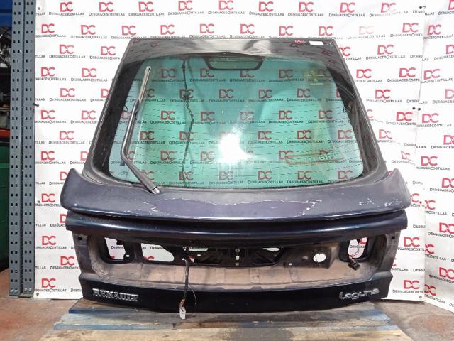Puerta delantera derecha Renault Laguna segundo mano en Madrid