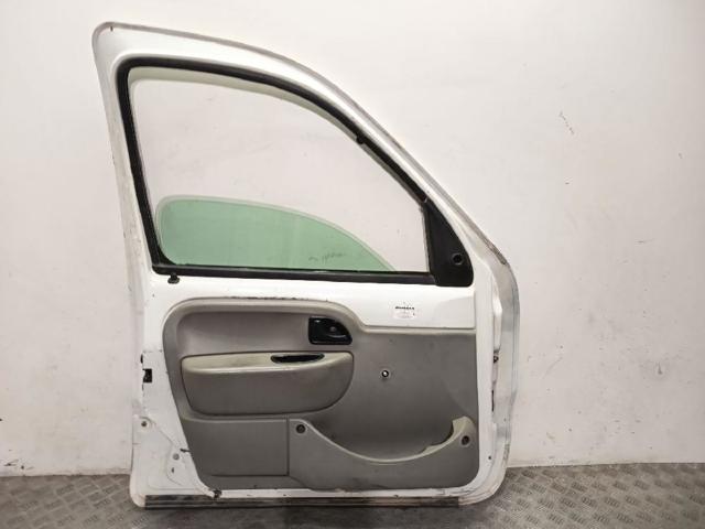 7751471745 RENAULT Puerta delantera izquierda  en stock Huelva
