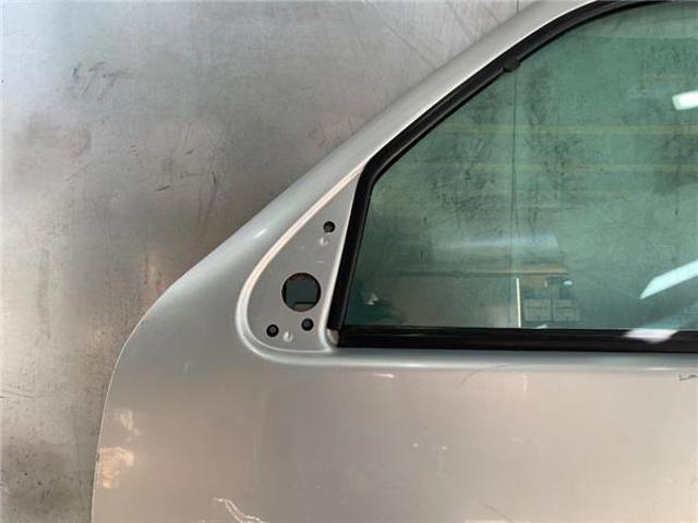 RENAULT 7751471745 Puerta delantera izquierda  comprar en Ponferrada