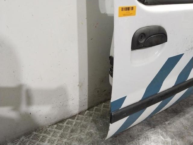 7751471746 Puerta delantera derecha  en stock Granada