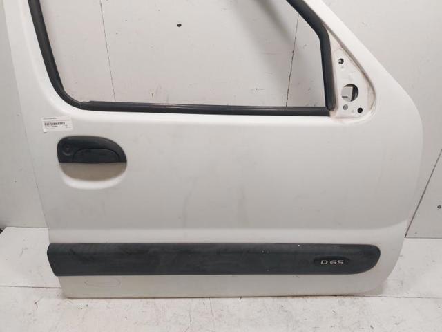 RENAULT 7751471746 Puerta delantera derecha  disponible Valladolid