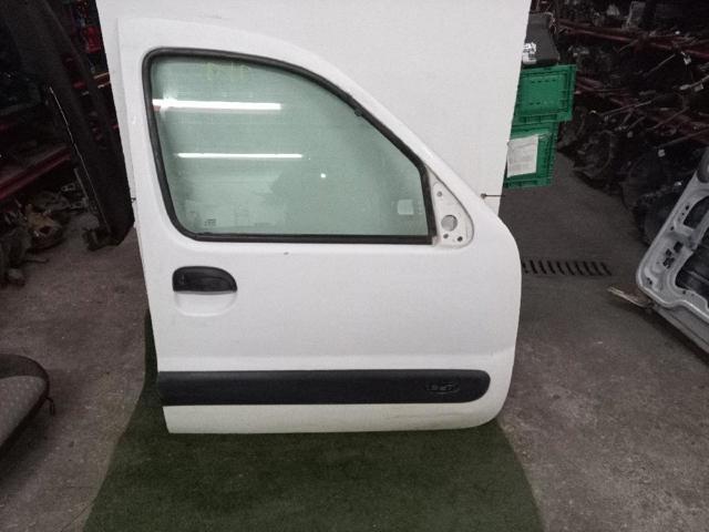 7751471746 RENAULT Puerta delantera derecha  comprar en Jaén