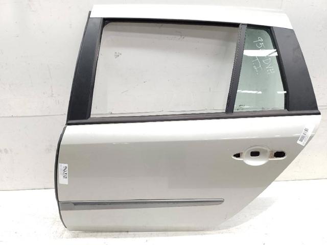 Puerta trasera izquierda 7751472440 Renault (RVI)