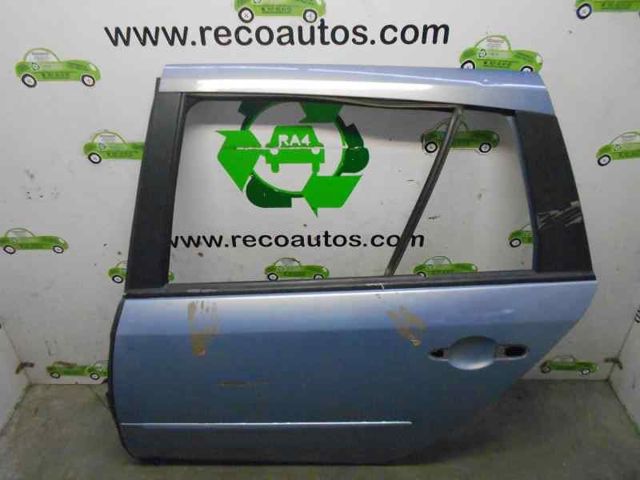 Puerta trasera izquierda 7751472440 Renault (RVI)