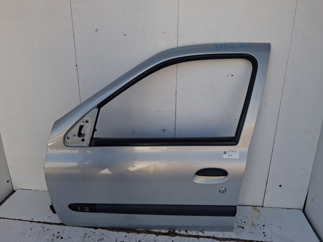 Puertas Renault Clio SYMBOL LB0, LB1, LB2 segundo mano
