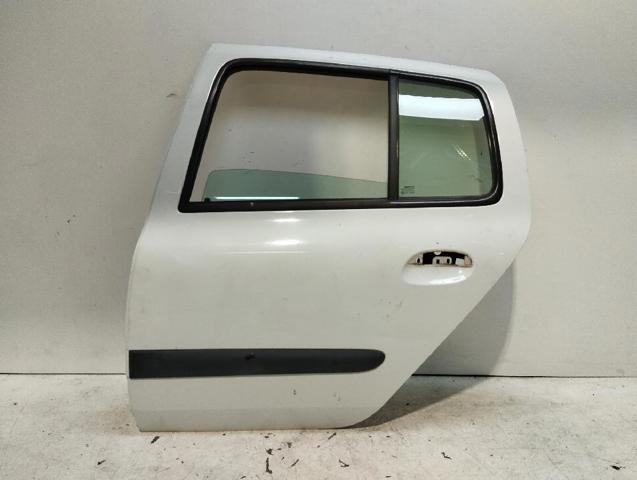 Puerta delantera izquierda Renault Clio segundo mano en Madrid