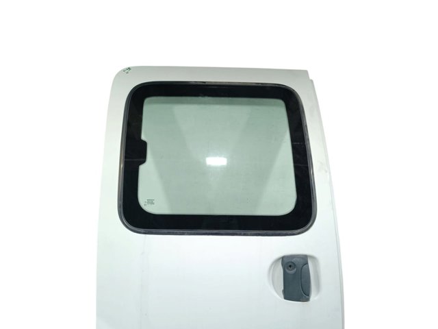 RENAULT 7751473603 Puerta lateral corrediza derecha  disponible Valladolid