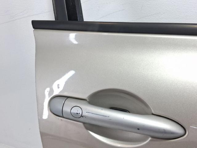 RENAULT 7751473729 Puerta delantera derecha comprar Tarragona