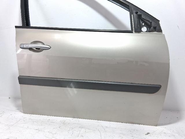 7751473729 RENAULT Puerta delantera derecha  comprar en Lleida