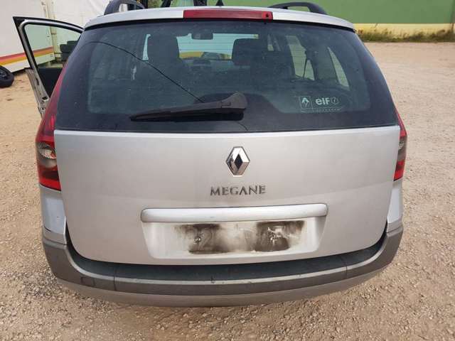 Tapa del maletero 7751474294 Renault (RVI)