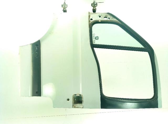 7751474636 Puerta delantera izquierda  disponible Burgos
