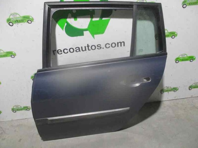 Puerta trasera izquierda 7751475034 Renault (RVI)