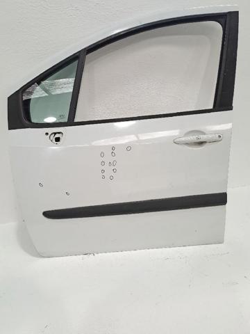 Puerta delantera izquierda 7751475517 Renault (RVI)