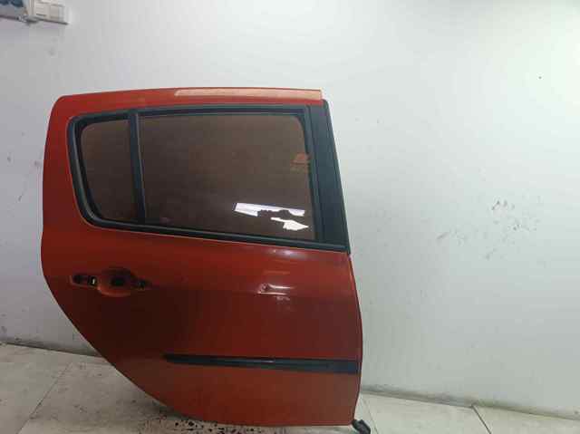 Puerta trasera derecha 7751476192 Renault (RVI)