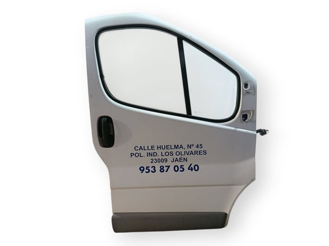 7751478601 RENAULT Puerta delantera derecha  en stock Córdoba