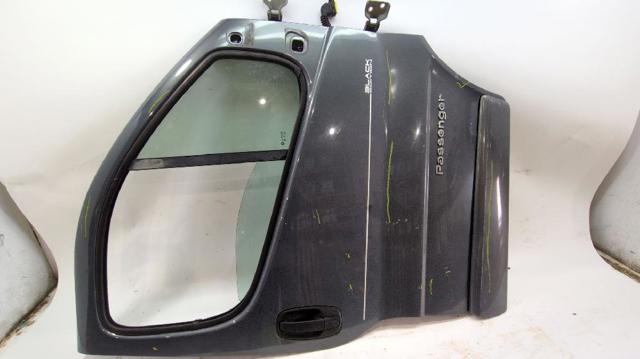 7751478602 RENAULT Puerta delantera izquierda  en stock Gandía