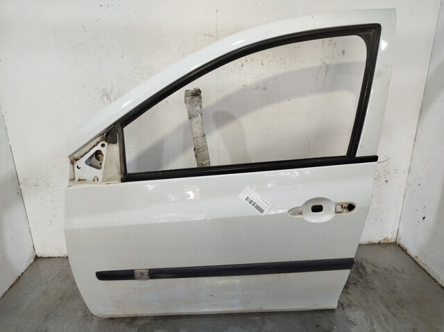 Puerta del conductor Renault Clio III hatchback comprar en España