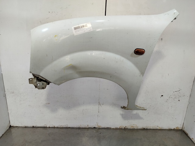RENAULT 7751691052 Aleta delantera izquierda  en stock Valencia