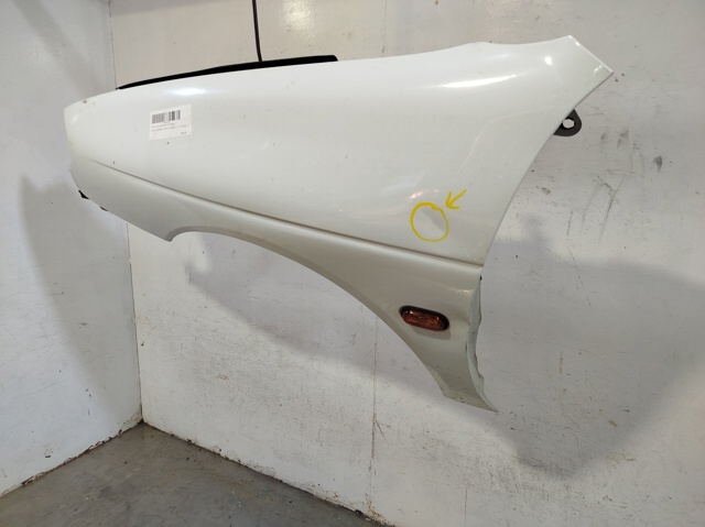 7751696568 Aleta delantera izquierda  disponible Utrera