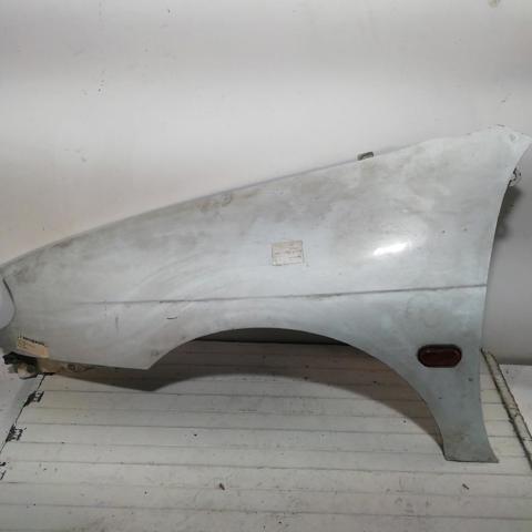 7751696568 RENAULT Aleta delantera izquierda  disponible Ourense