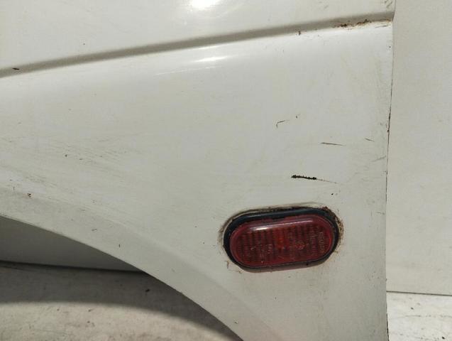 7751696568 Aleta delantera izquierda  en stock Castellón
