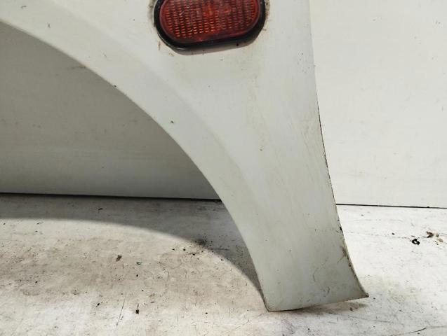 7751696568 Aleta delantera izquierda  disponible Utrera