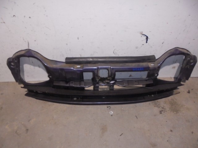 Soporte de radiador completo 7751697626 Renault (RVI)