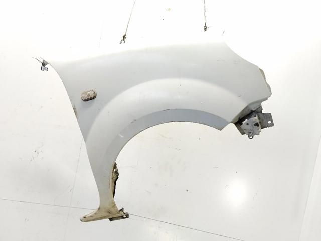 RENAULT 7751718632 Aleta delantera derecha  disponible Valladolid