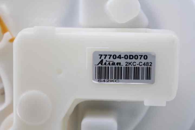 777040D070 TOYOTA Módulo de bomba de combustible con sensor de nivel de combustible  comprar en Lleida