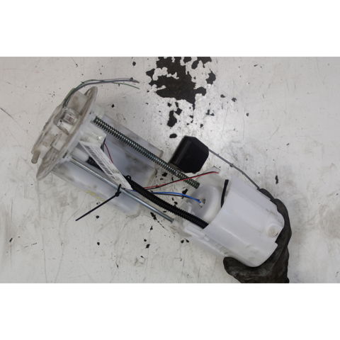 777040D090 Módulo de bomba de combustible con sensor de nivel de combustible  comprar en Reus