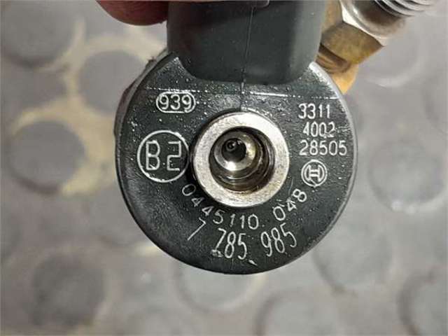7785985 Inyector comprar Sevilla
