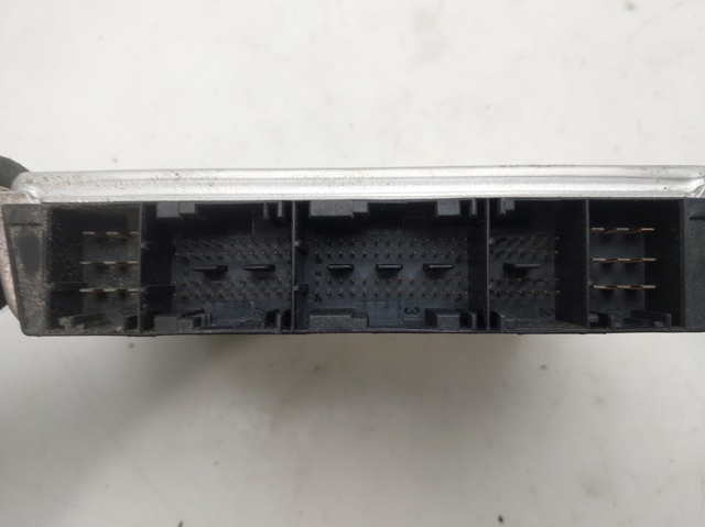 7786887 BMW ECU  en stock Huelva