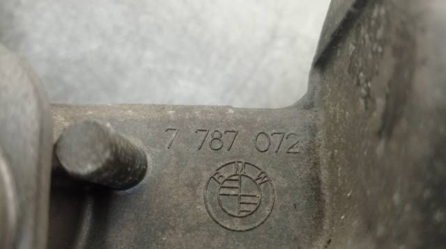 7787072 BMW