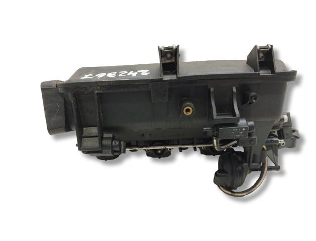 7787318 BMW Colector de admisión  disponible Ourense