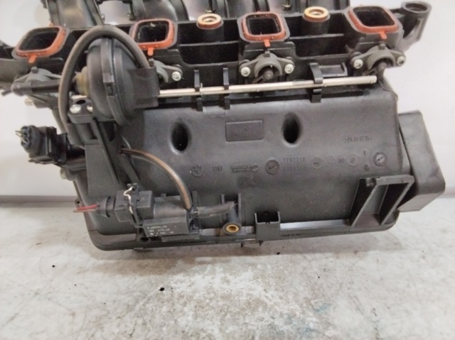 7787318 Colector de admisión  disponible Málaga