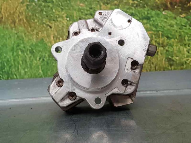 Comprar Bomba de alta presión de combustible BMW 3  E92 a bajo precio