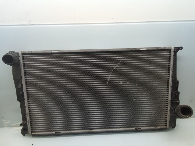 7788901 Radiador de refrigeración del motor  disponible Utrera