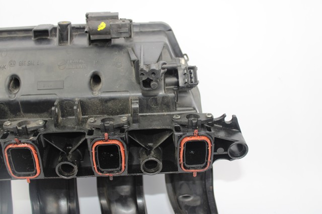 7795393 BMW Colector de admisión  en stock Córdoba
