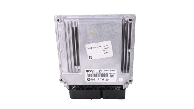 Comprar Unidad de control del motor (ECU) BMW 1  E81 a bajo precio