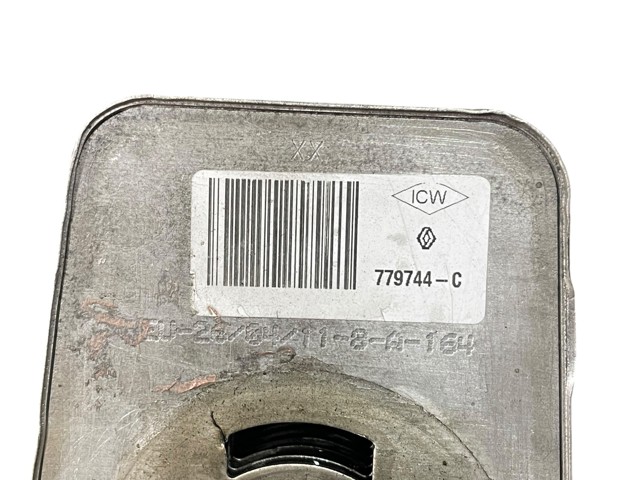 779744 RENAULT Radiador de aceite debajo del filtro  disponible Vigo