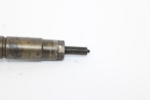 779787705 BMW Inyector de combustible  disponible Ourense