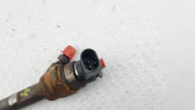 7798446 BMW Inyector de combustible  disponible Ourense