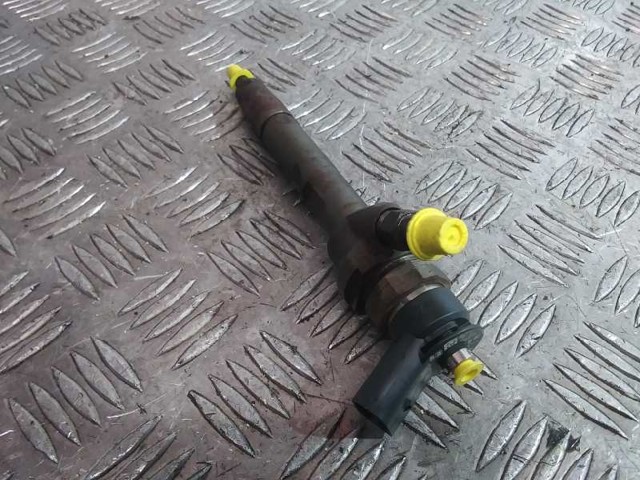 779844604 BMW Inyector de combustible  comprar en Jaén
