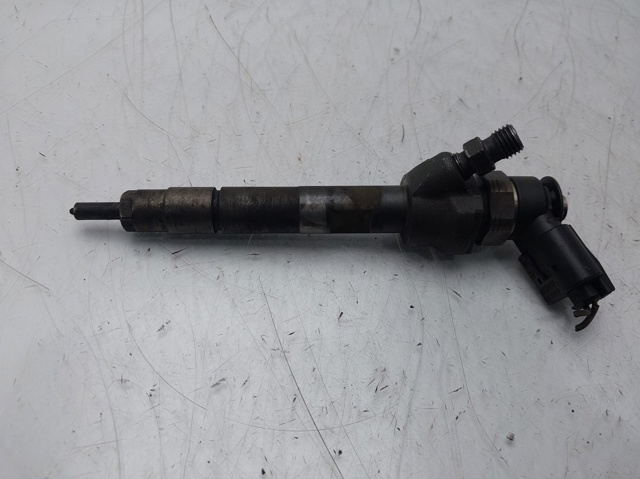 BMW 779844605 Inyector de combustible  disponible Valladolid