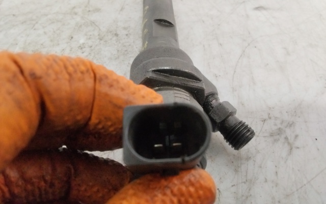 Inyector de combustible BMW 1 E81, E87