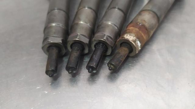 BMW 779844606 Inyector de combustible  disponible Lugo