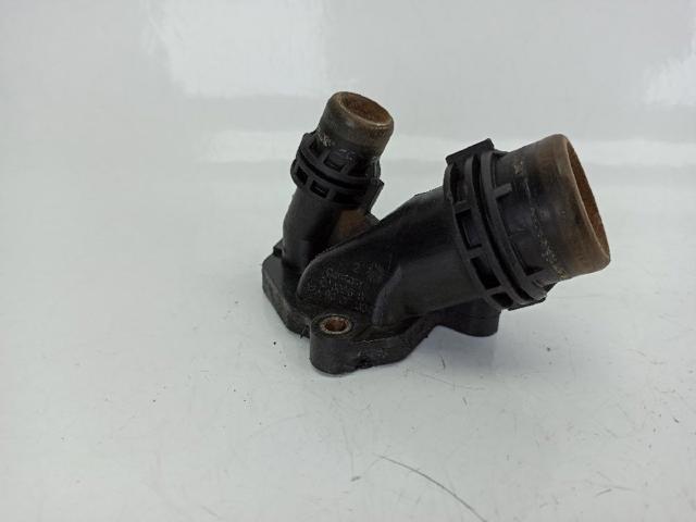 7800048 Brida del sistema de refrigeración (triple unión)  disponible Burgos